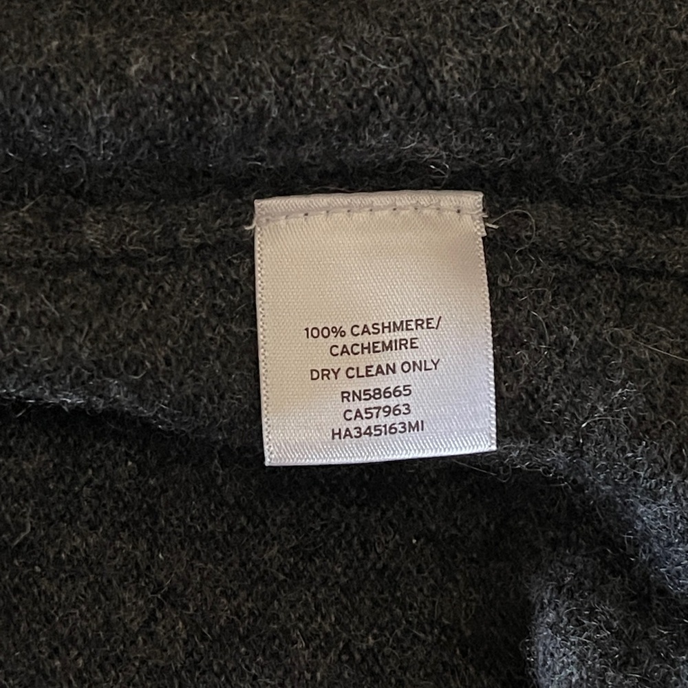 Halogen Cashmere Sweater Womens Large Gray V-Neck Long Sleeve Pullover Preppy - Picture 7 of 8